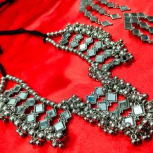 AKSHITA NECKLACE