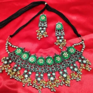 ALAKSHA NECKLACE