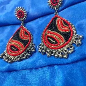 ANIKA EARRING