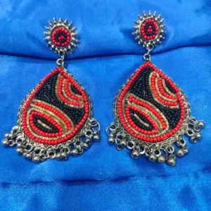 ANIKA EARRING