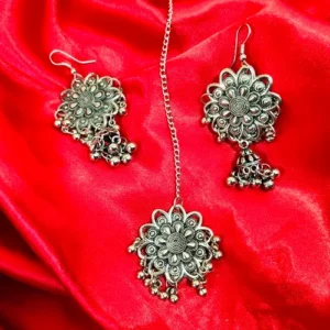 AVYA EARRING