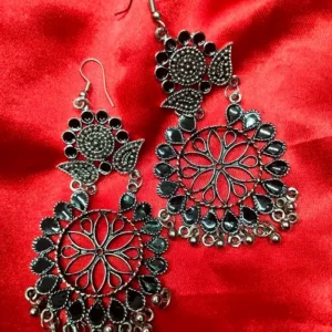 DEVEN EARRING