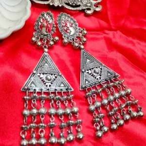 DIYA EARRING