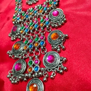 FAVIHA NECKLACE