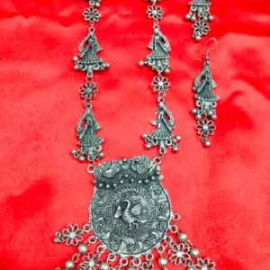 GULAFSHA NECKLACE