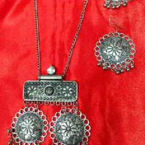 JASON NECKLACE