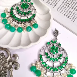 MAHIRA EARRING