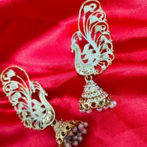 RUMA EARRING