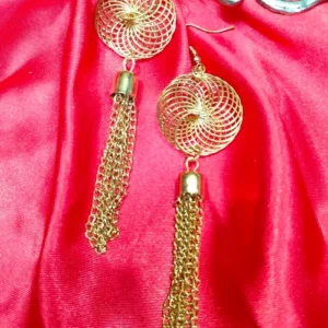 SHAHNOOR EARRING