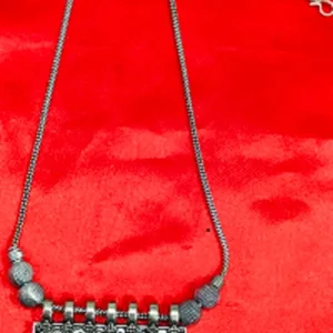 SILVER PENDANT