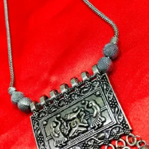 SILVER PENDANT