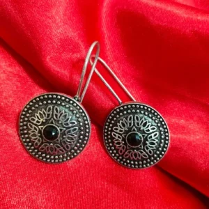 SOFYA EARRING