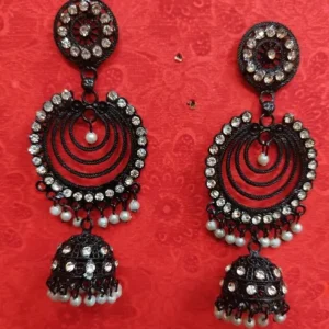 TARIKA EARRING