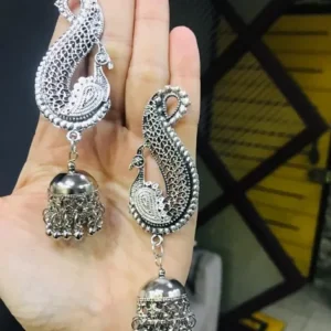 UZMA EARRING