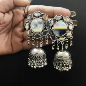 ZARNISH EARRING